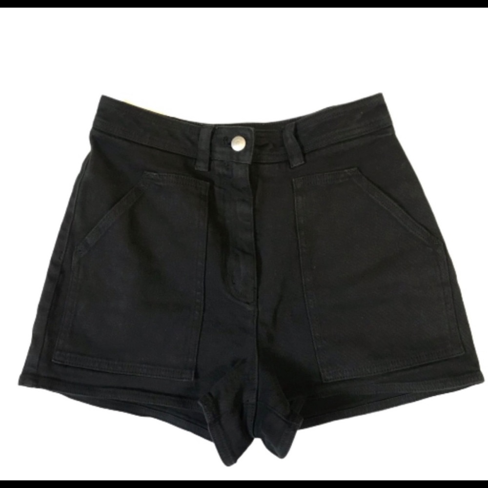 Aritzia Wilfred Shorts